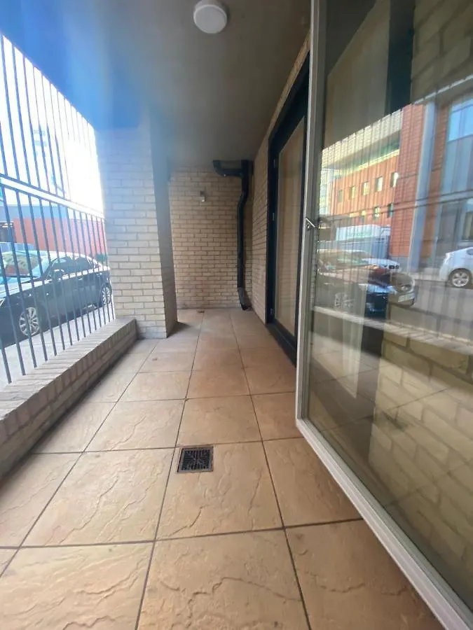 Central London, Jaccuzzi,Newbuild, 2 Bedrooms Two Baths Apartment London